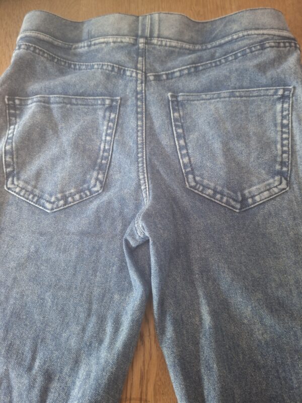 20260506_161741 H&M jegging grijs stonewashed maat 146