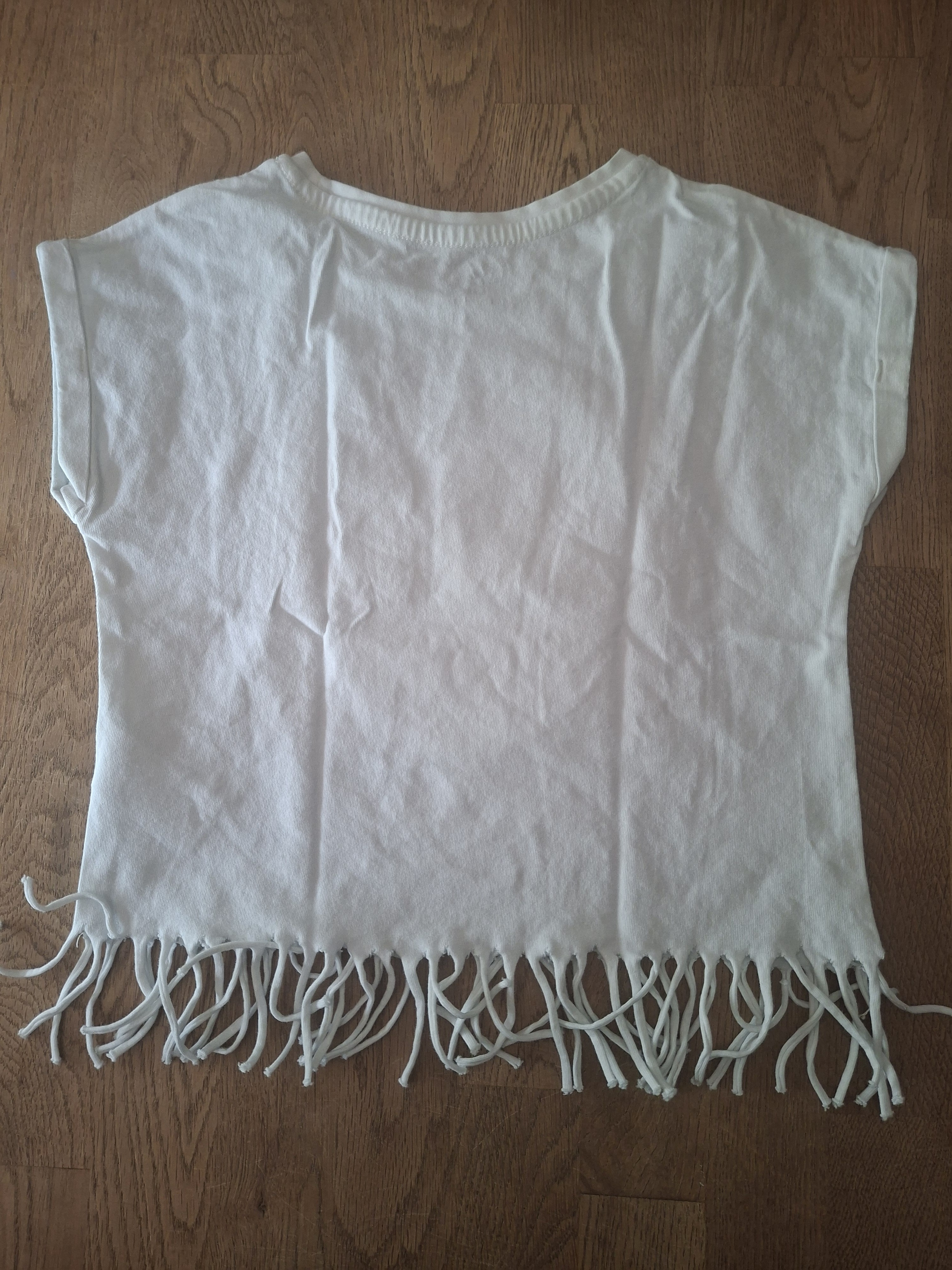 20260506_164218 C&A T-shirt wit "Ready for Summer" pailletten franjes