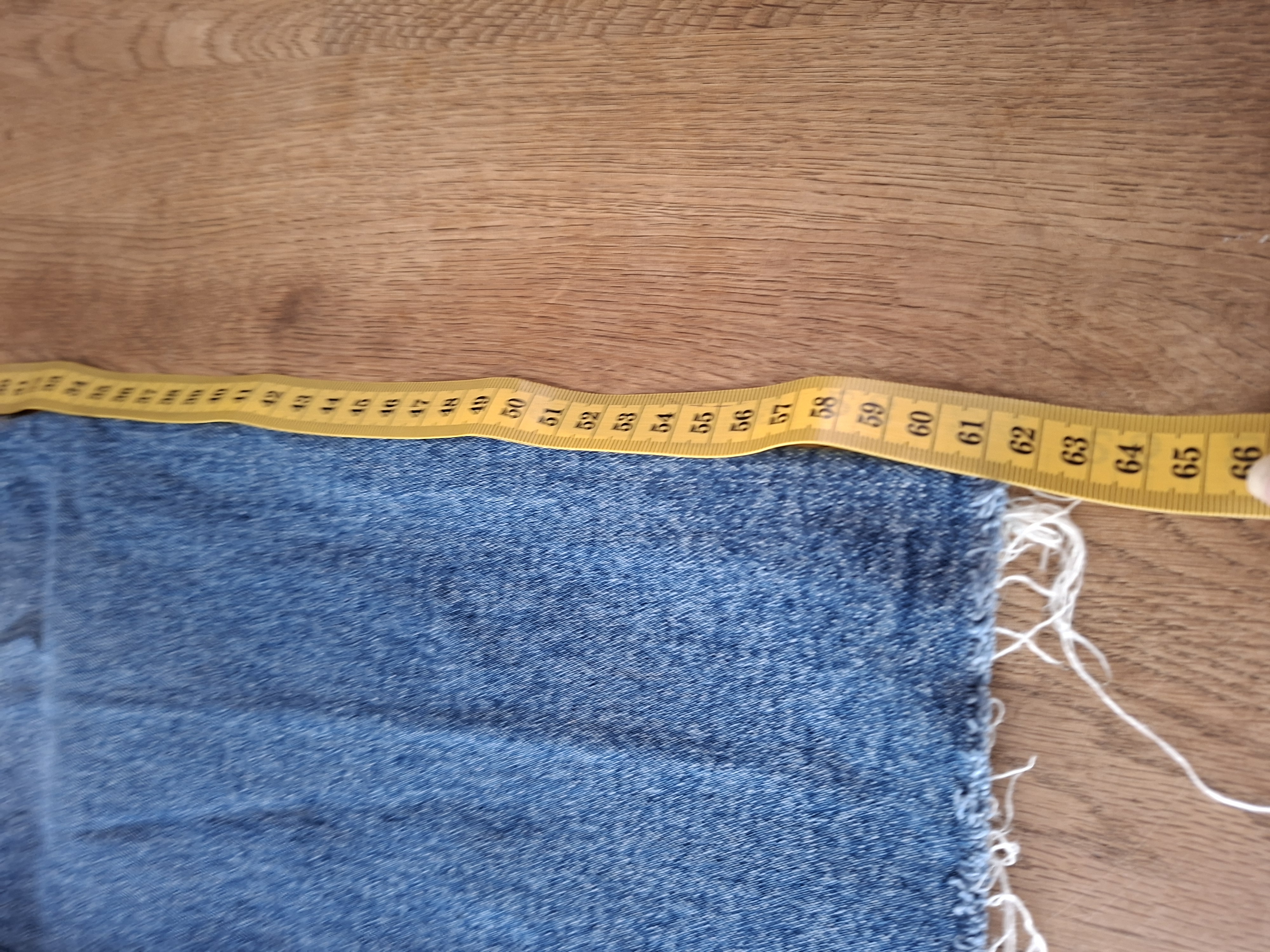 20260508_150914 Zara donkerblauwe straight jeans W34