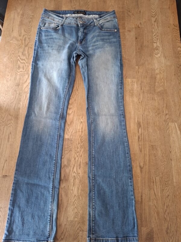 Clockhouse Bootcut Leg spijkerbroek middenblauw maat 38 nette staat