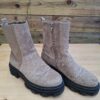 Suède boots taupe chunky zool rits maat 37