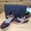 Tommy Hilfiger sandalen bruin canvas maat 39