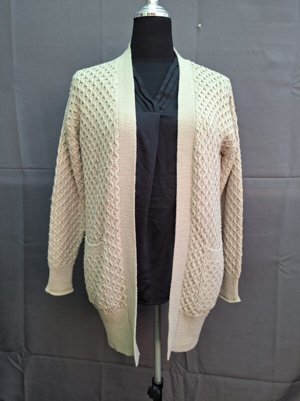 20260518_192234 HEMA gebreid vest ecru maat S