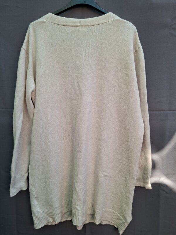 M&V lange cardigan ecru kabelpatroon One Size