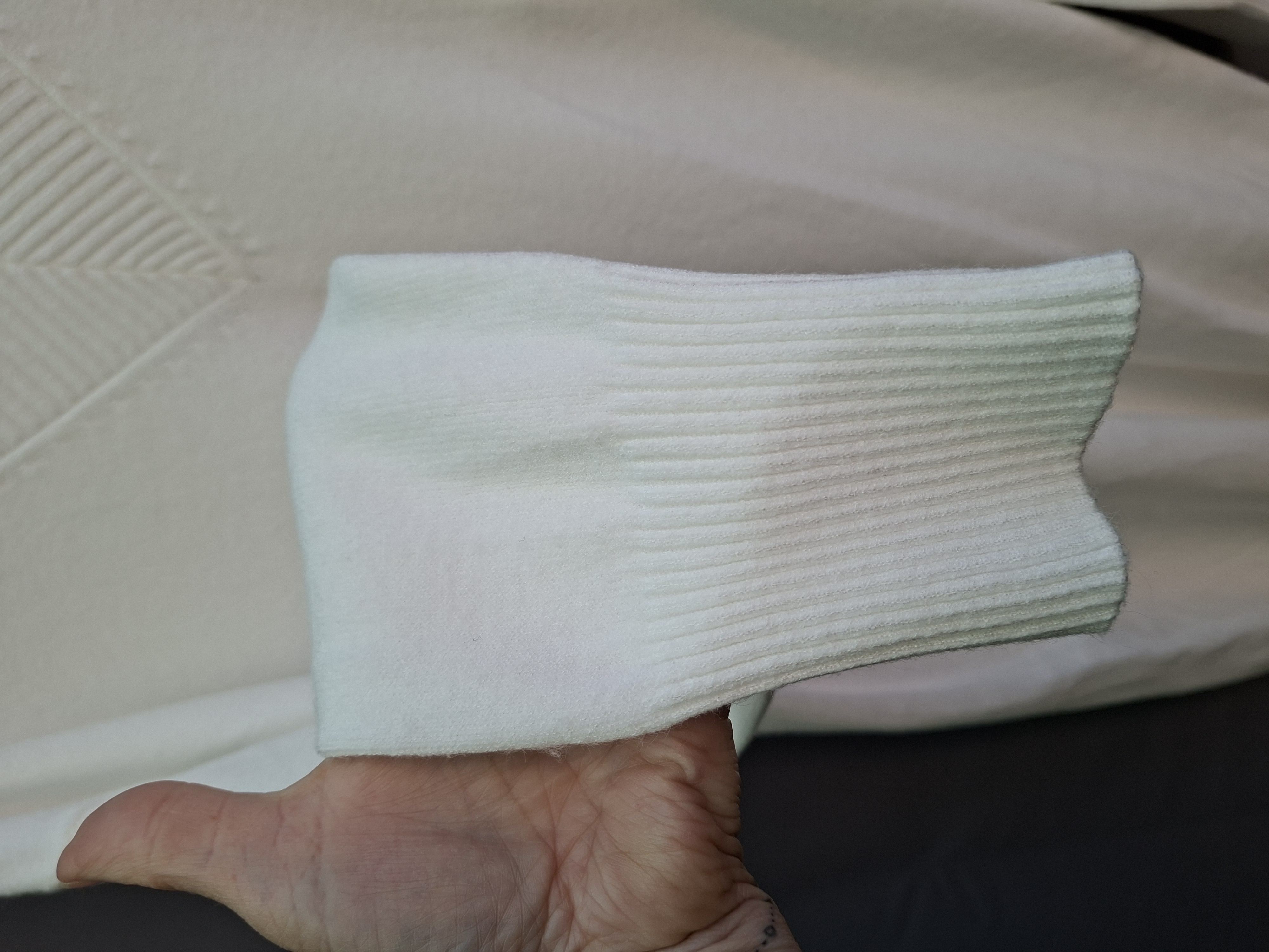 D&Z Fashion gebreid jurkje ecru V-hals