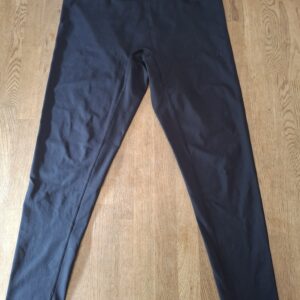 20260521_153853 AYBL sportlegging zwart high waist maat XL