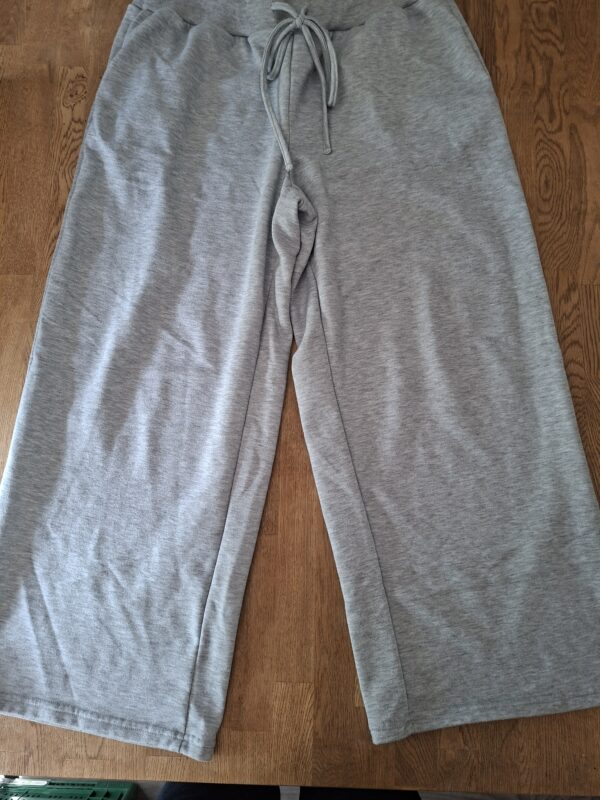 20260521_154146 Shein wide leg broek grijs gemêleerd maat XL
