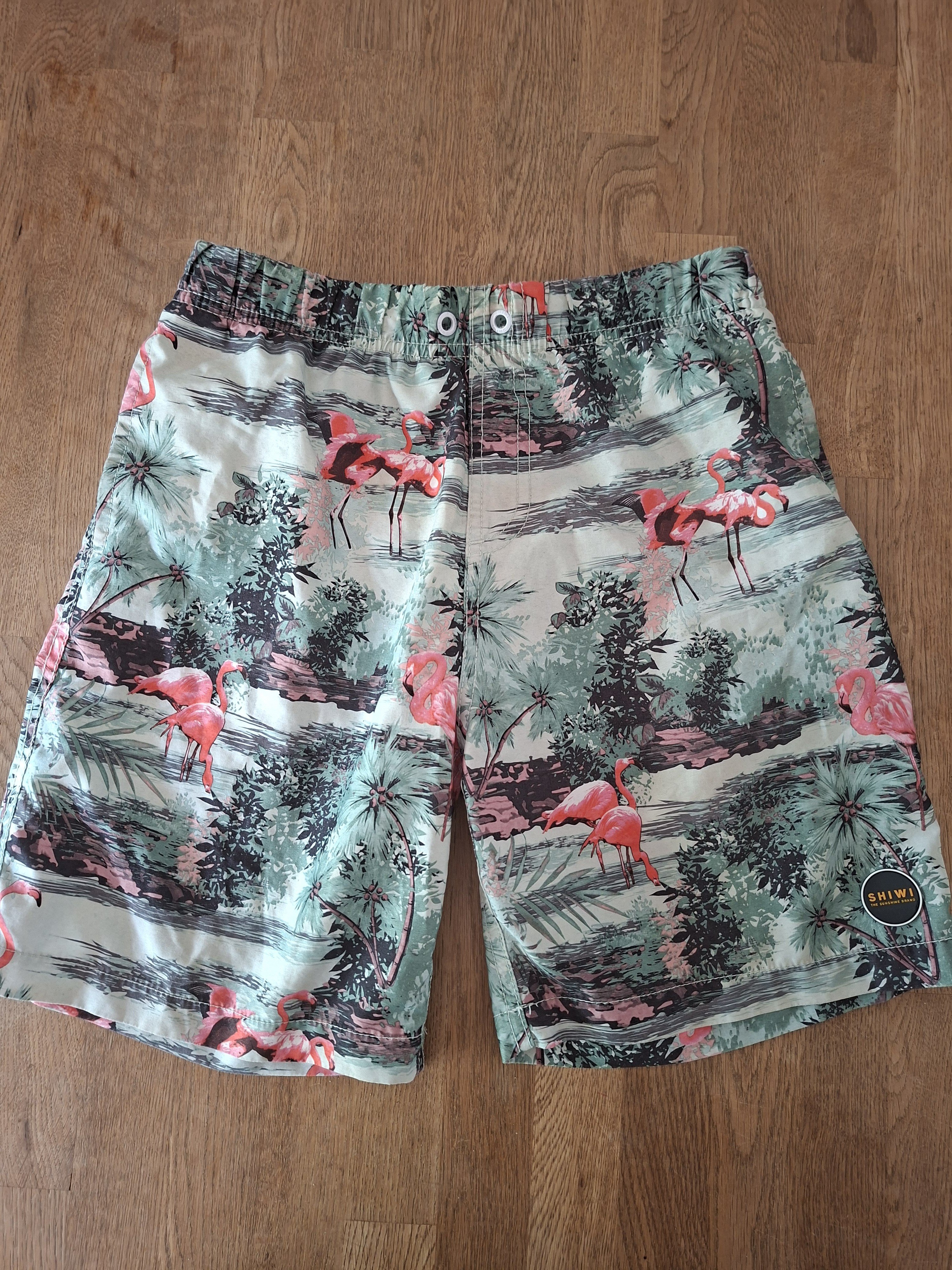 20260523_093939 Shiwi zwemshort mintgroen flamingo print maat 164