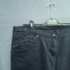 Yessica capri jeans zwart met sierstiksels