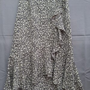 20260531_144351 Loavies maxi rok zwart bloemenprint met volant