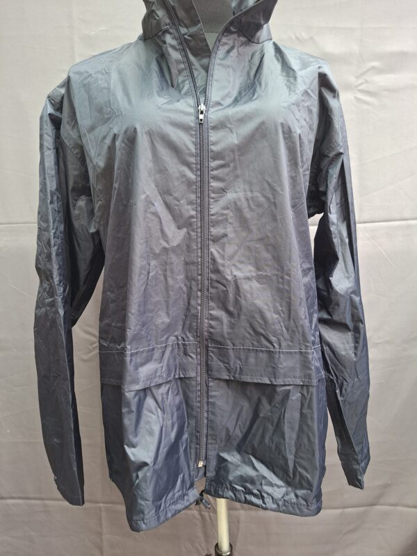 Zeeman regenjas donkerblauw met reflectiestreep
