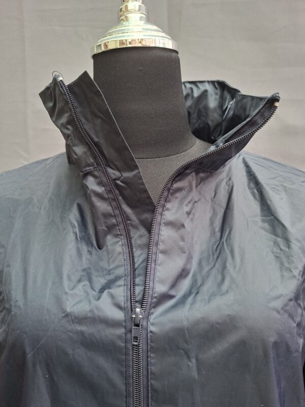Zeeman regenjas donkerblauw met reflectiestreep