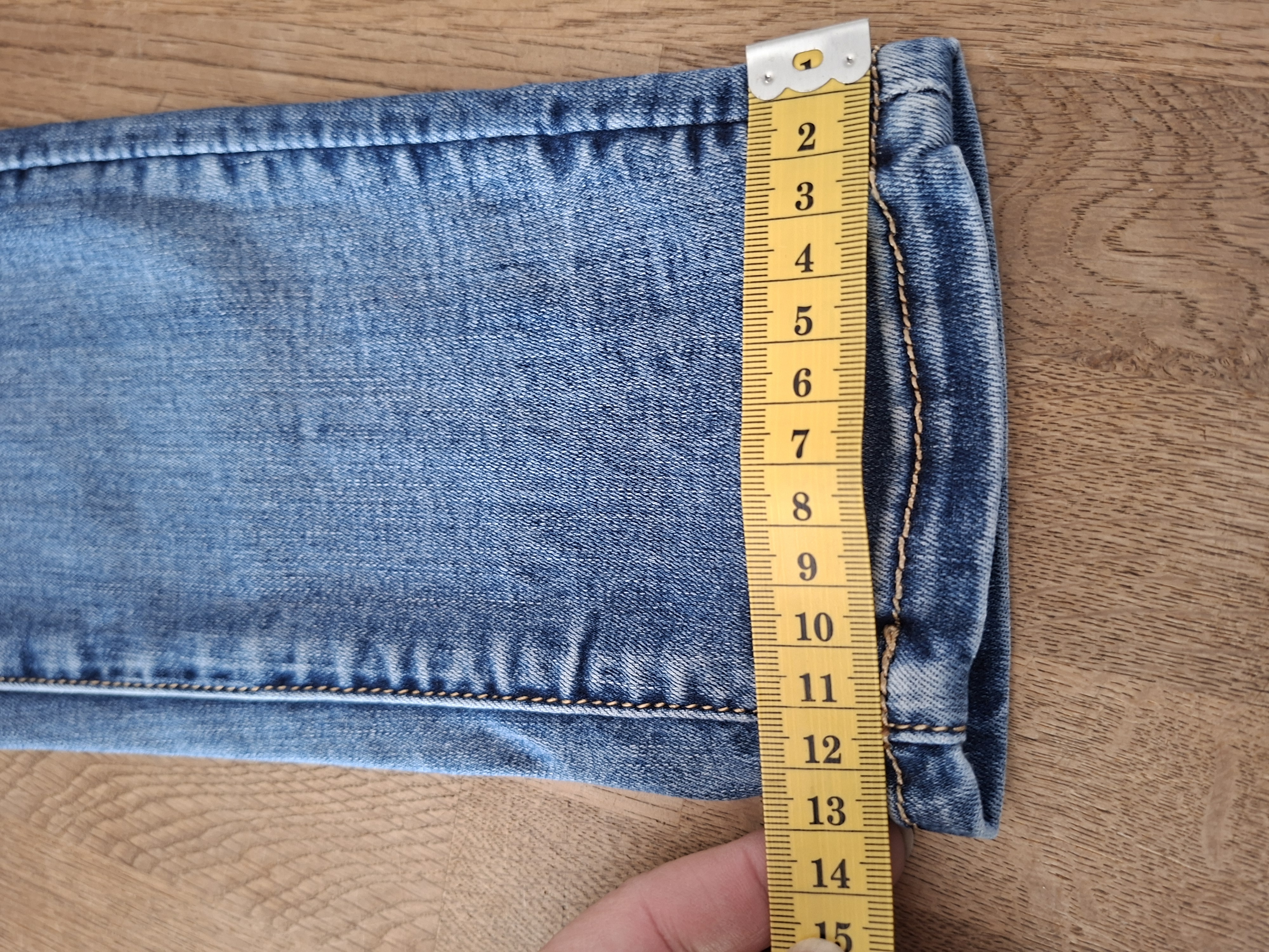 Toxik3 slim fit spijkerbroek middenblauw