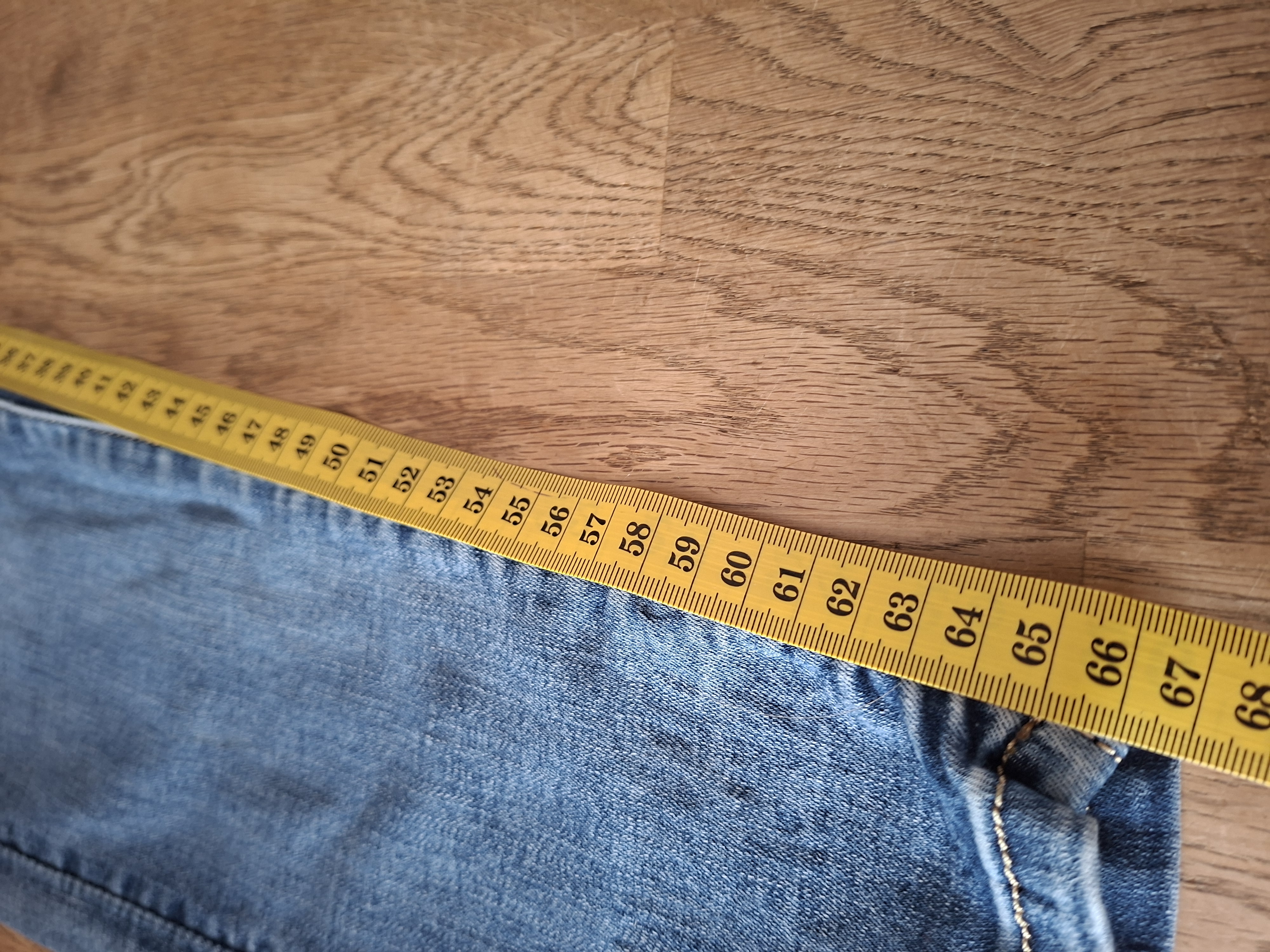 Toxik3 slim fit spijkerbroek middenblauw