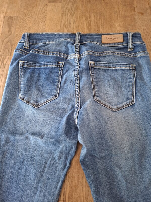 Toxik3 slim fit spijkerbroek middenblauw