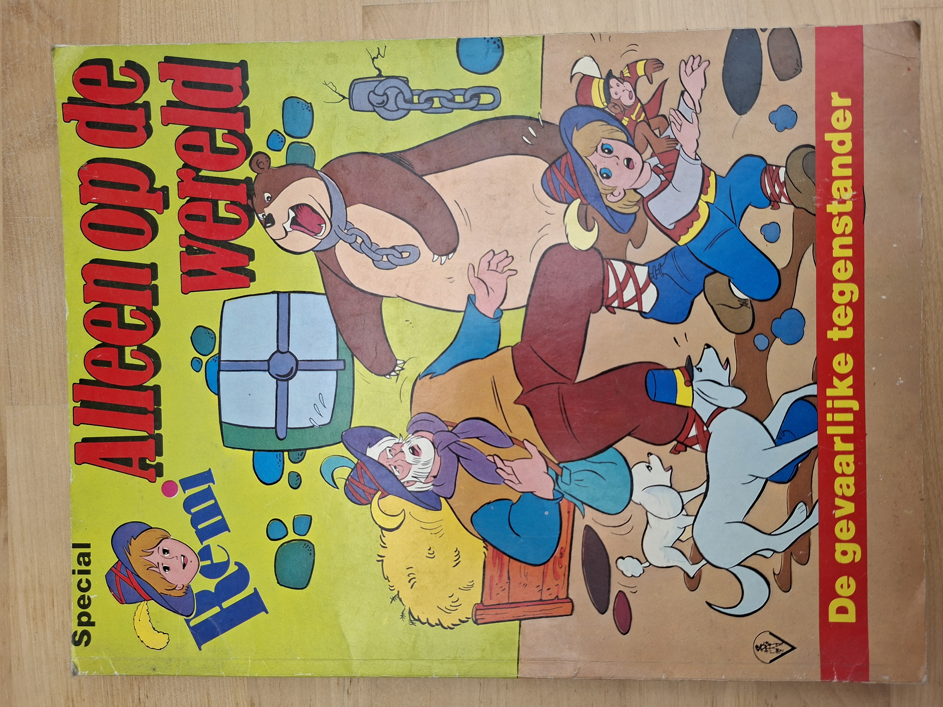 Remi Alleen op de wereld Special stripboek De gevaarlijke tegenstander vintage jaren 80