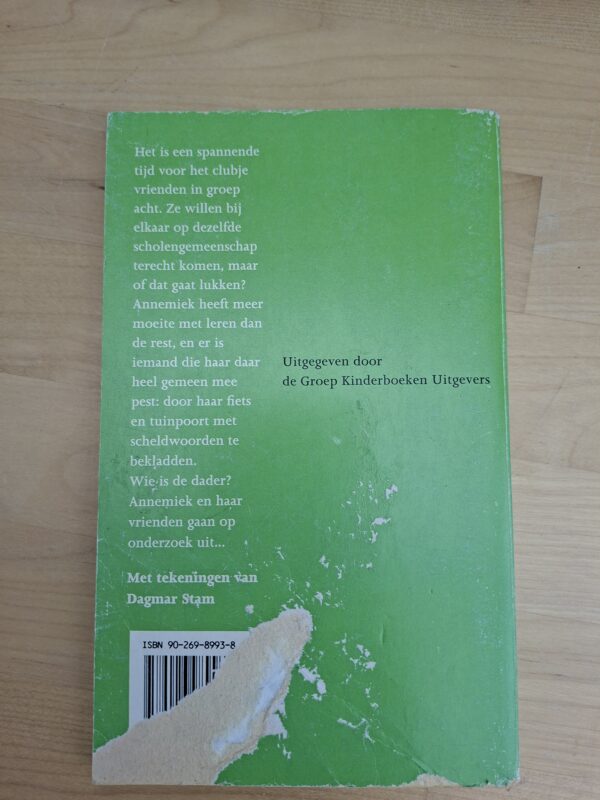 Vervalst Carry Slee kinderboek Dagmar Stam Groep Kinderboeken Uitgevers ISBN 90-269-8993-8