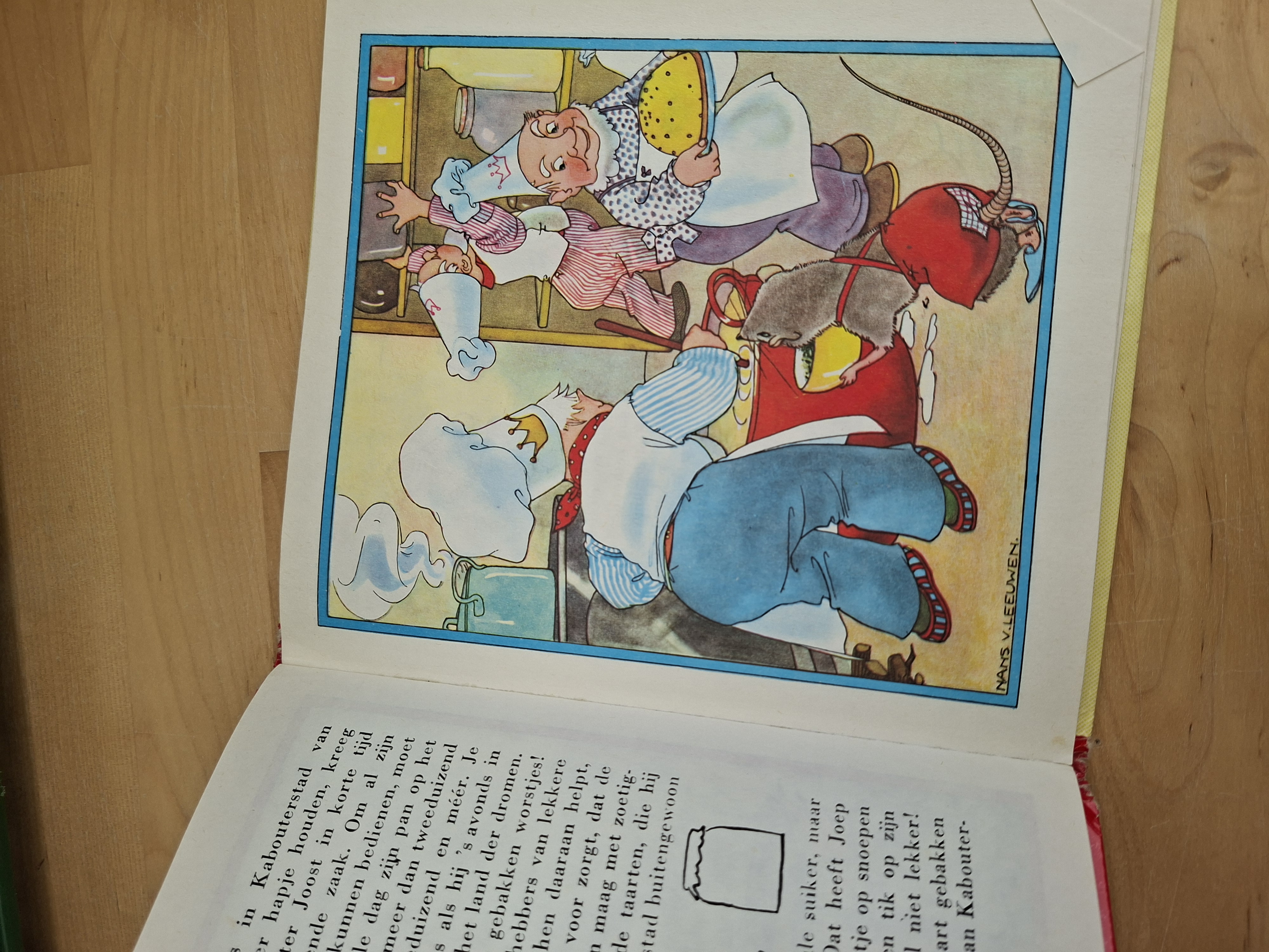 Kabouterstad Nans van Leeuwen Mulder vintage hardcover kinderboek jaren 40-50