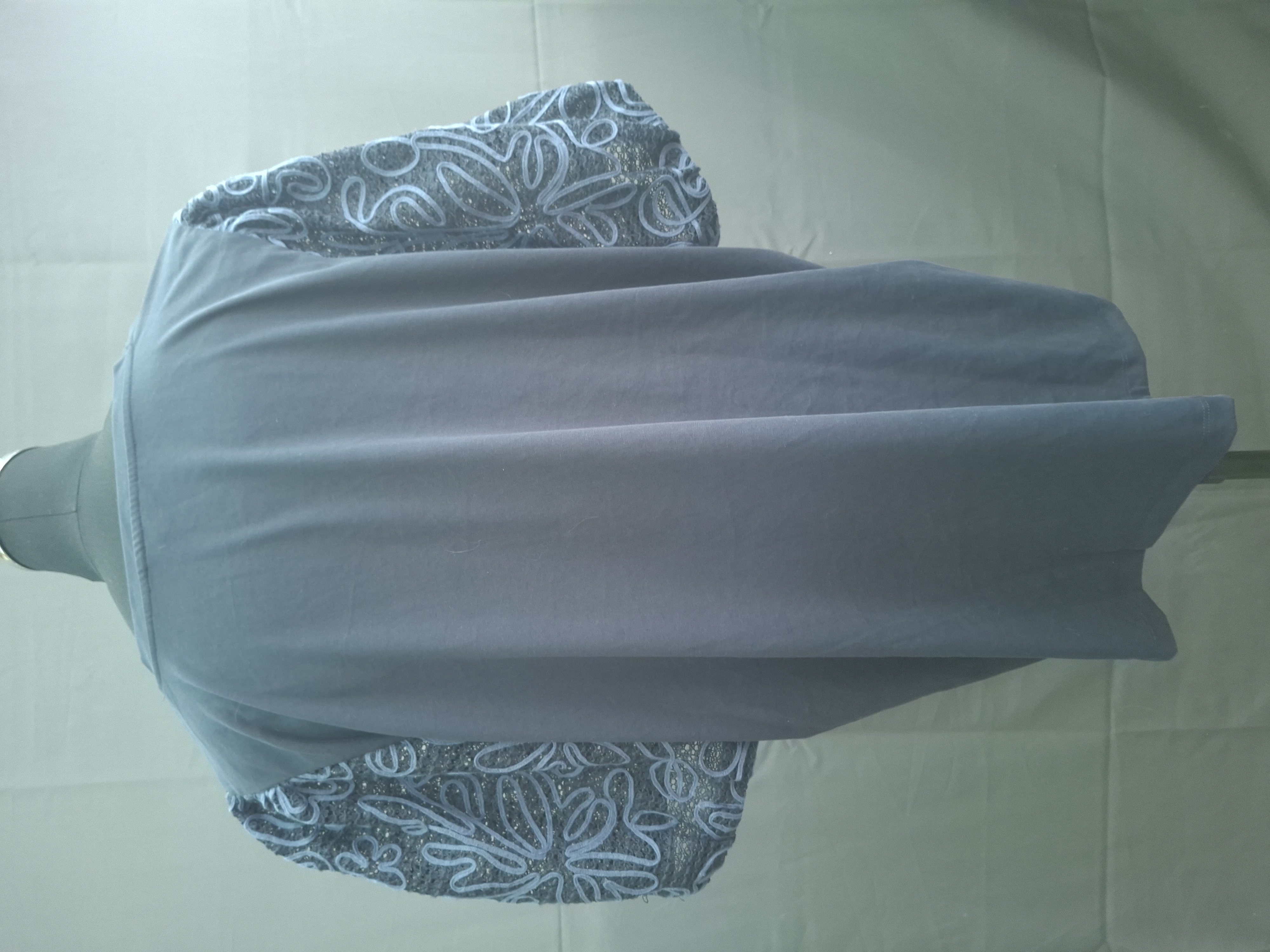 MS Mode t-shirt donkerblauw met kant mouwen en borduursel maat 3XL