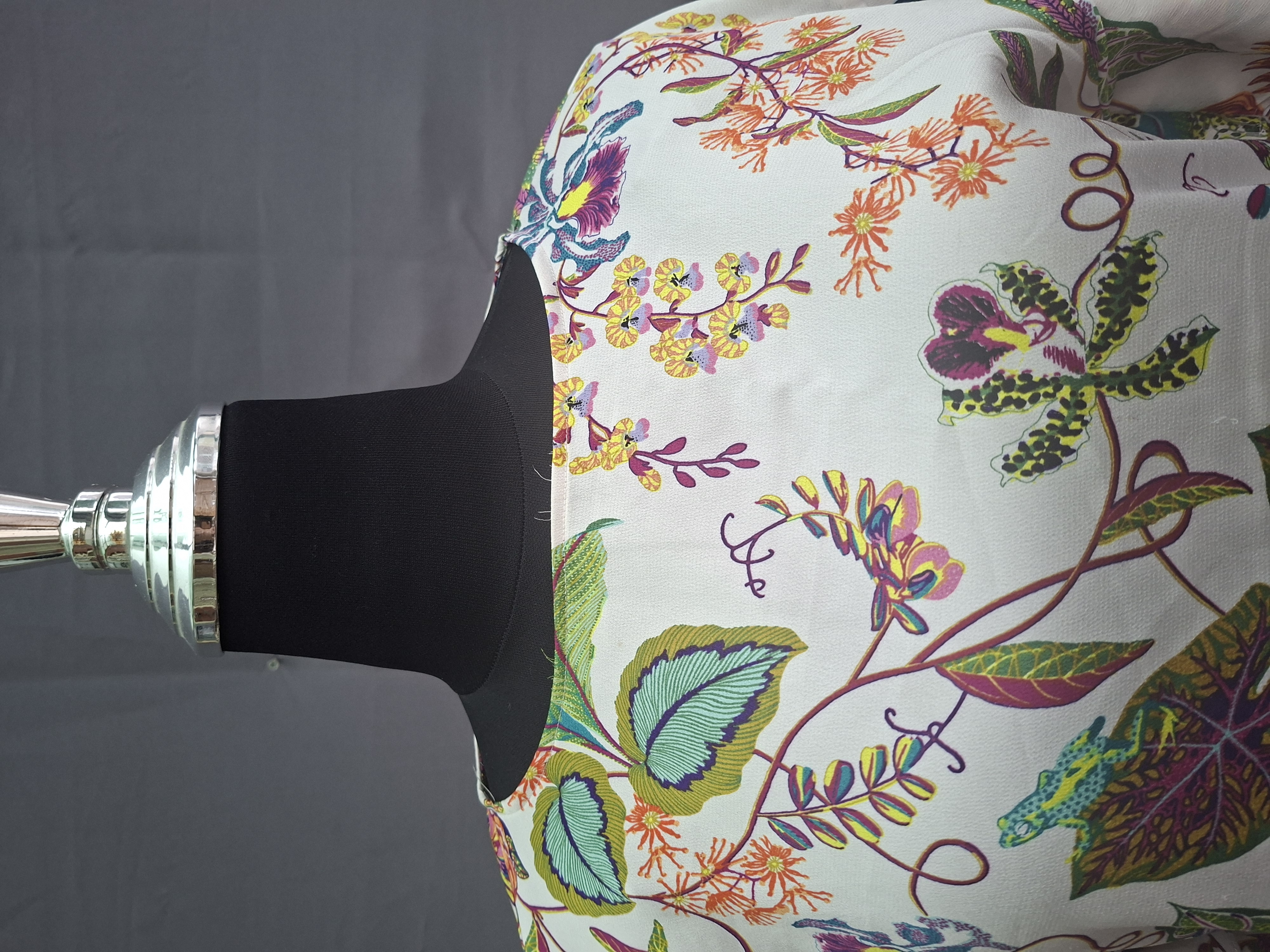 H&M blouse wit met tropische print en dubbele volantmouwen maat 36