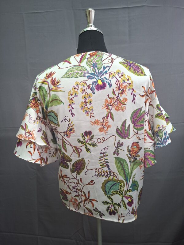 H&M blouse wit met tropische print en dubbele volantmouwen maat 36