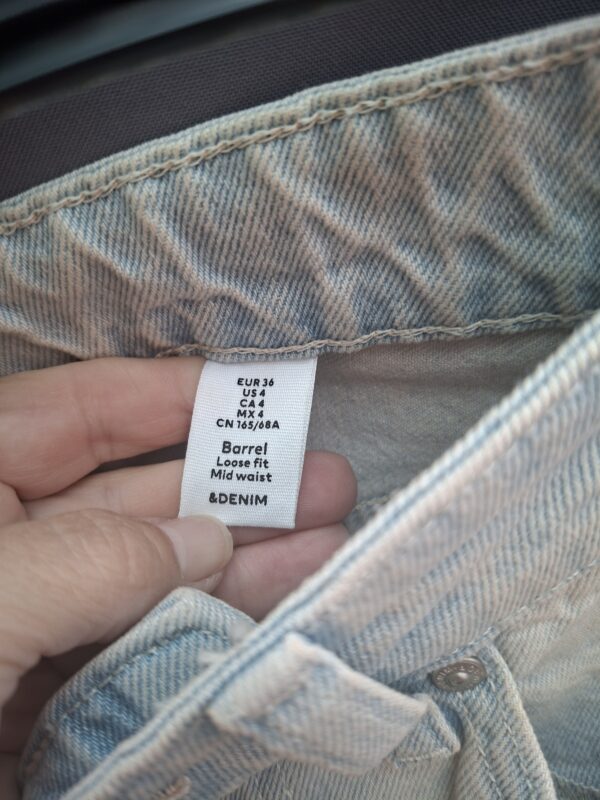 &Denim by H&M barrel jeans lichtblauw loose fit mid waist maat 36