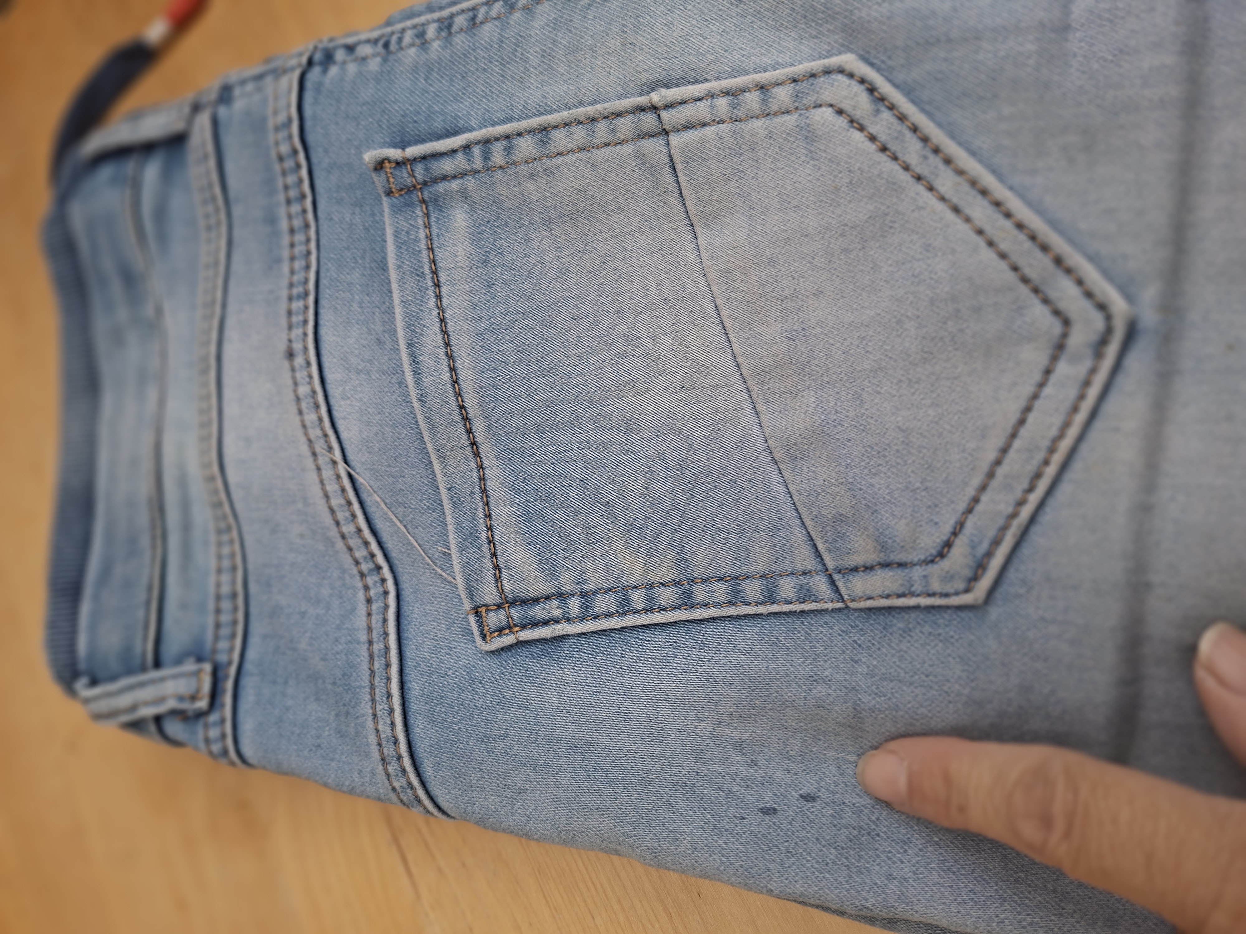 Jewelly jogger jeans lichtblauw elastische tailleband slim fit maat M/38