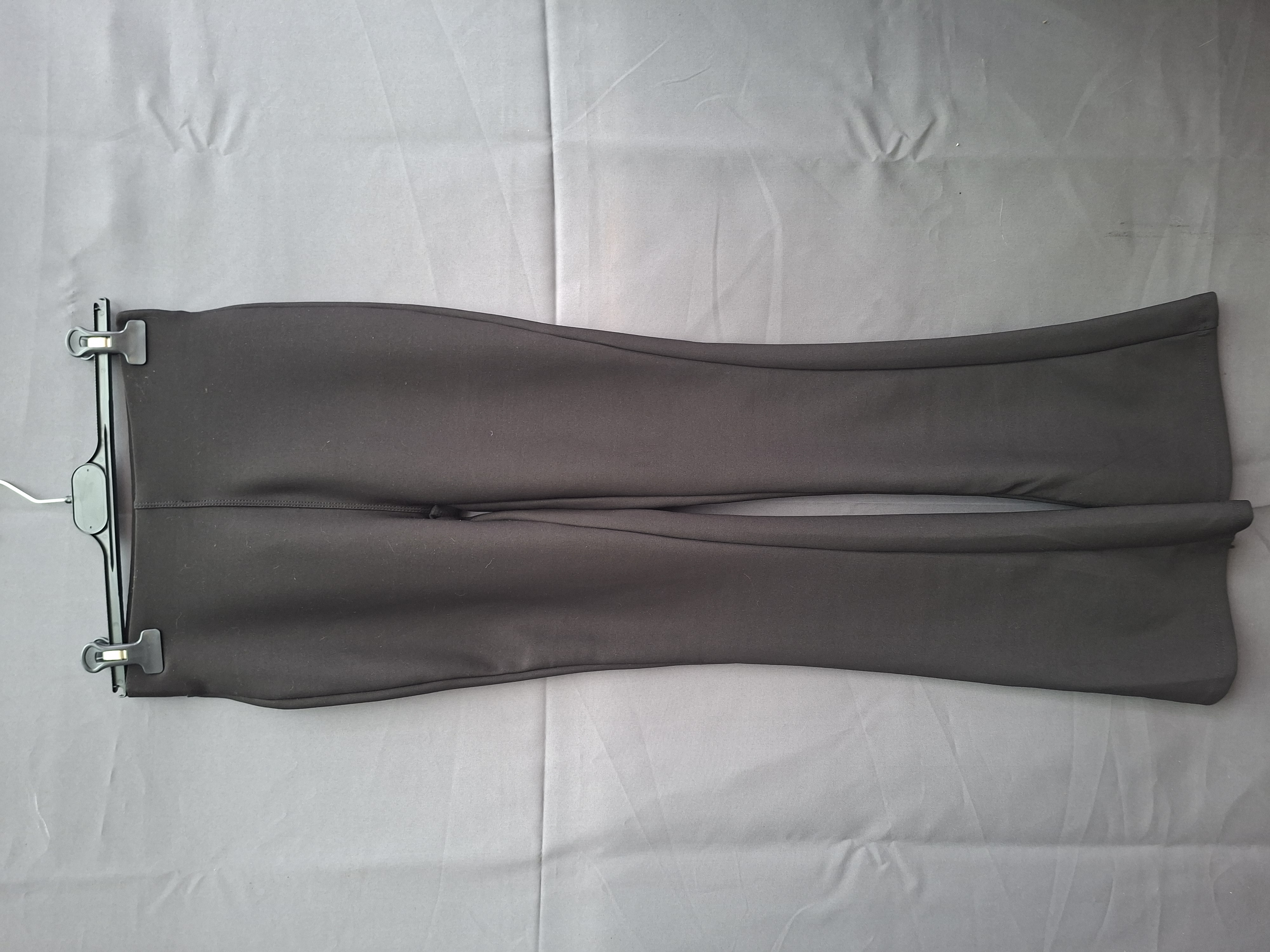 Yu and Me Paris flared broek donkerbruin high waist maat XS/S