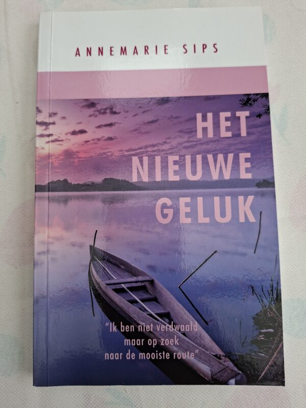 20260606_140518 Het nieuwe geluk Annemarie Sips softcover negende boek