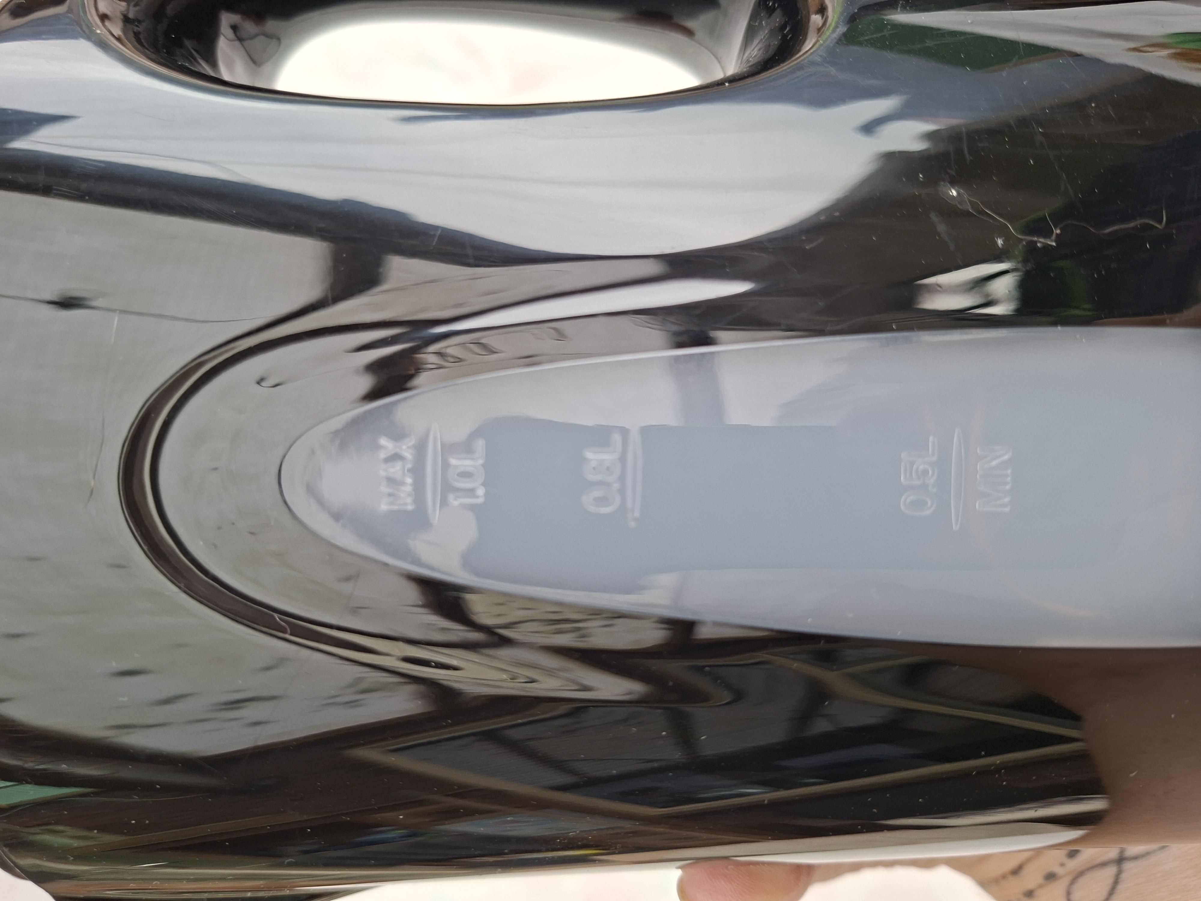 20260606_140832 Waterkoker 1 liter zwart 1000-1200W