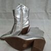 20260606_144844 Day-Vine Shoes zilveren western cowboy boots met hak maat 36