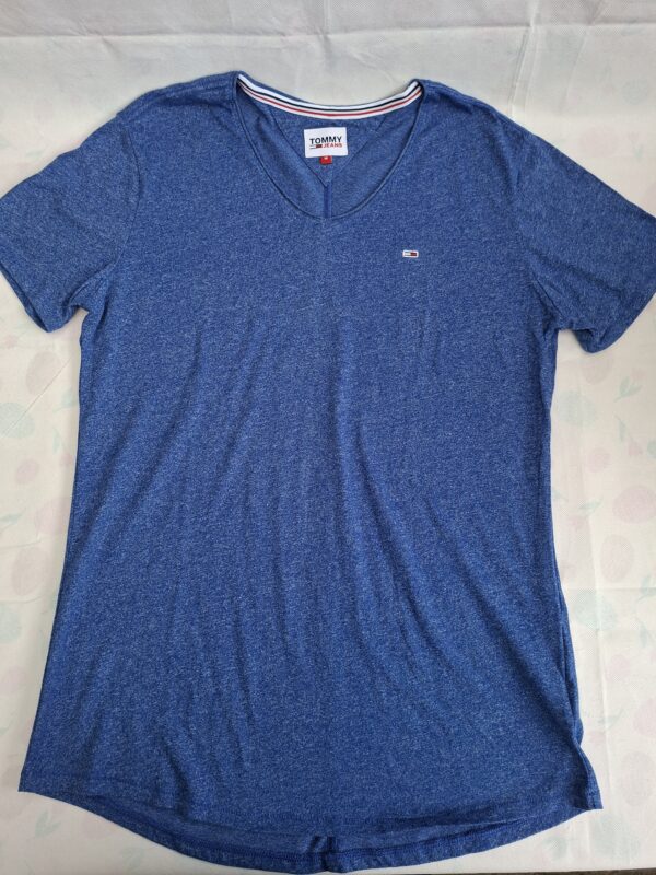 20260609_163921 Tommy Jeans T-shirt V-hals
