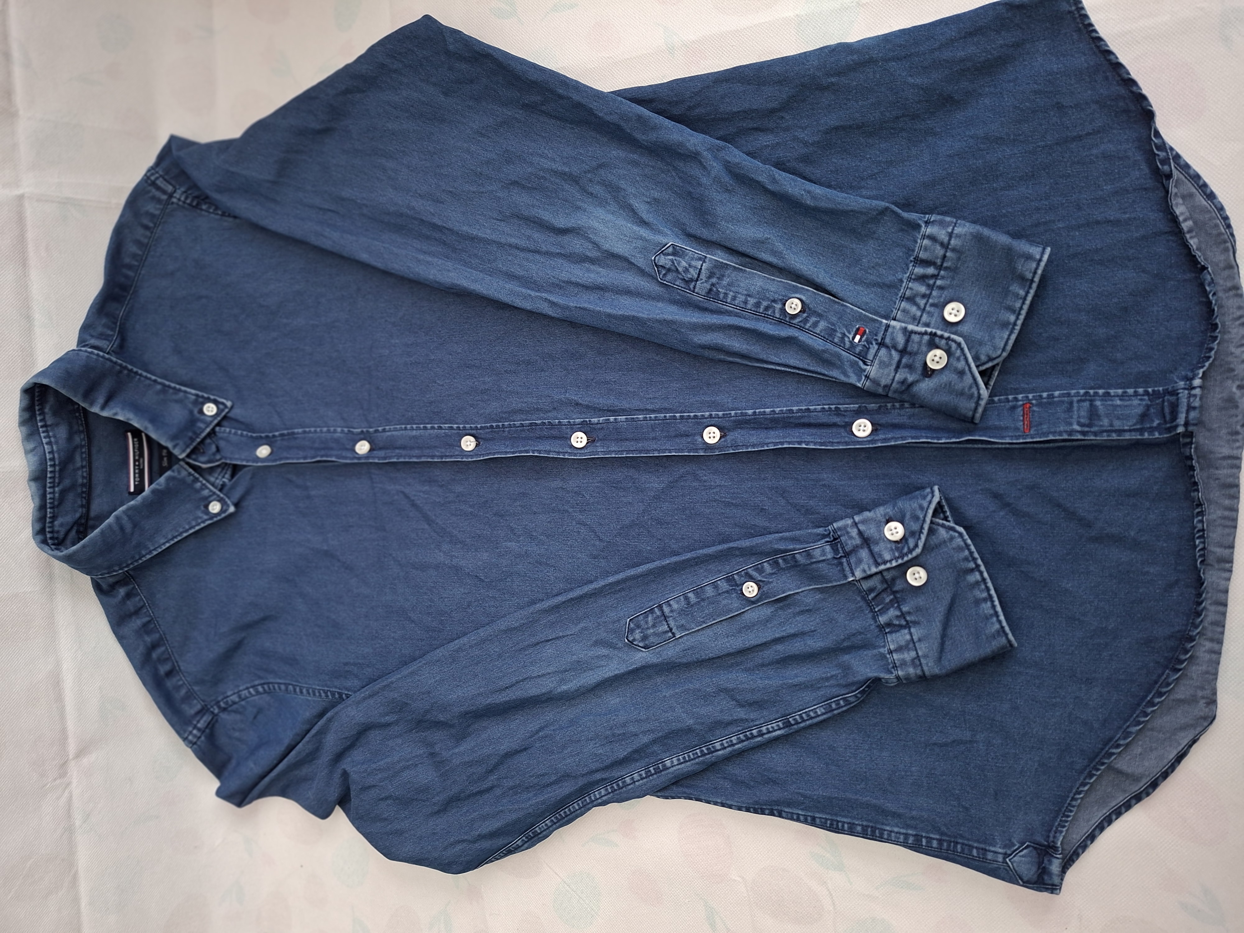 20260609_164308 Tommy Hilfiger Tailored Slim Fit denim overhemd